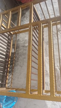 سرير طابقين