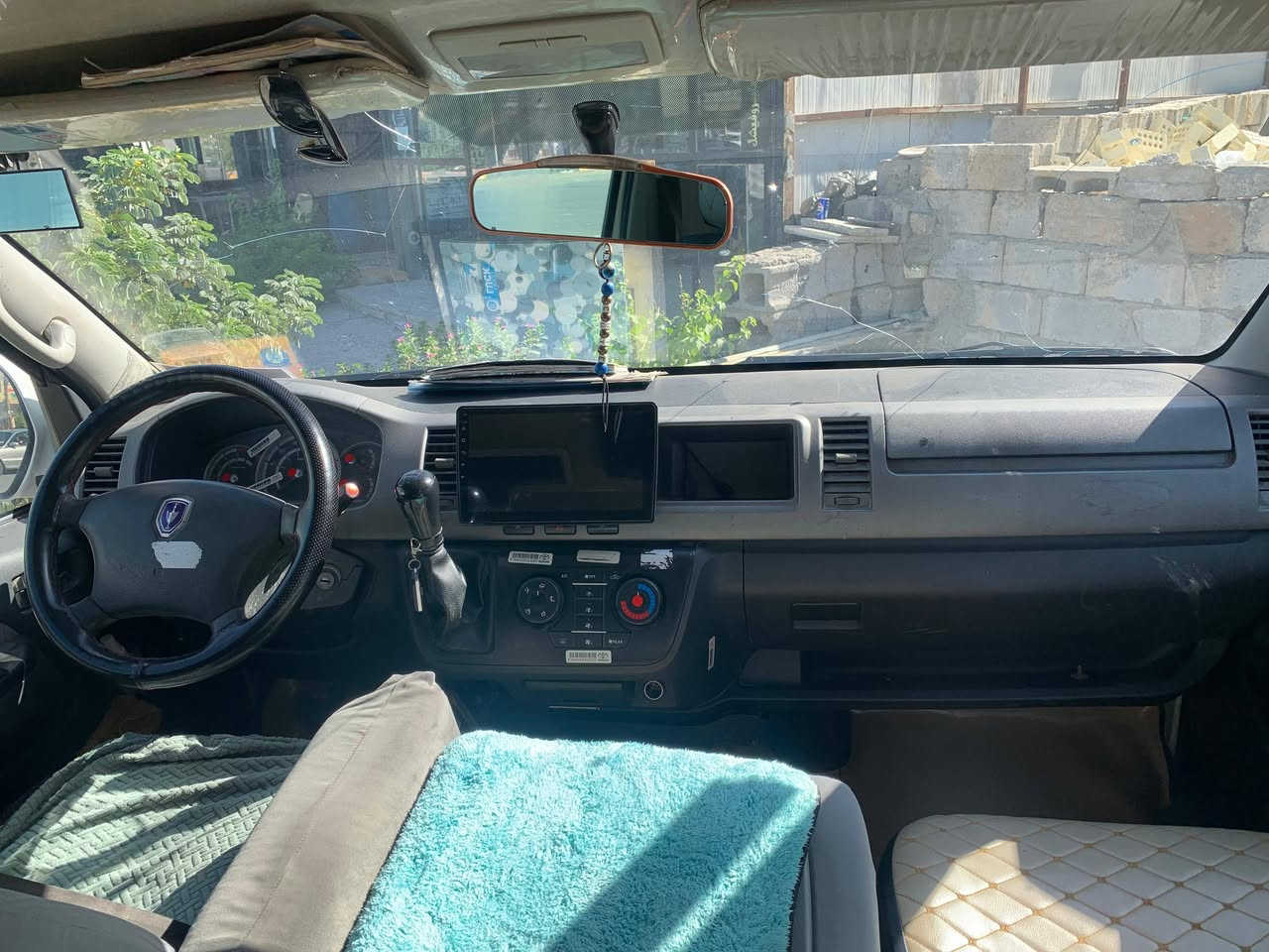 السلام عليكم جنبي H2 موديل 18 بيها ضربة بل طويله موجودة بلتصوير
باب سلايت كهربائي منضمومه غاز مكينه تنقص تبريد خير من الله سياره مكانها بغداد ورقمها بغداد ***********
اني مكلف بالنشر
