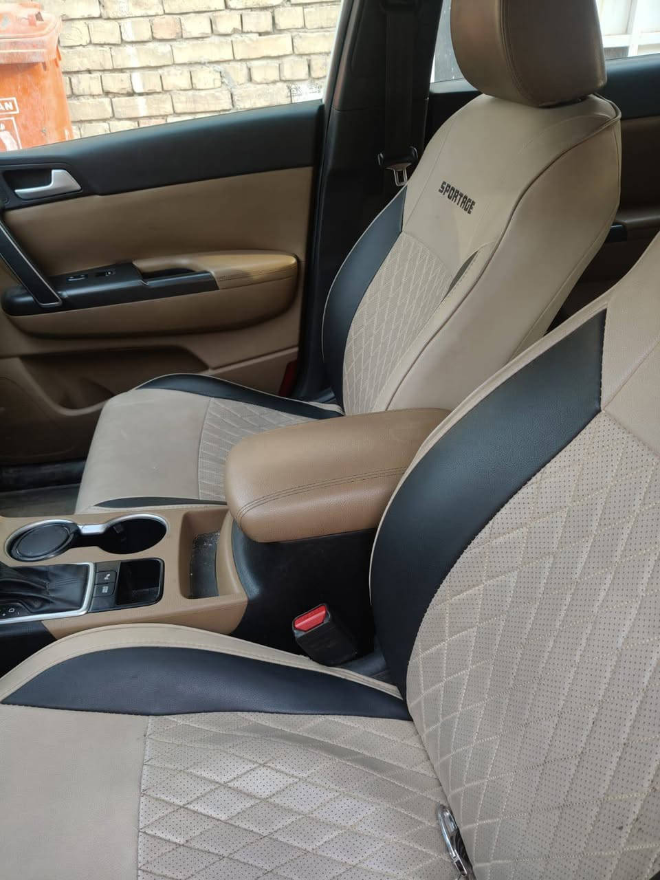 السلام عليكم سبورت موديل 20 مكفوله ماعده بارد واضح بل سونار فول ماعده فتحه ماشيه 66الف مكاني  بغداد تحويل ثاني يوم سعر 200وبيهه مجال ستفسار *********** أو ***********
