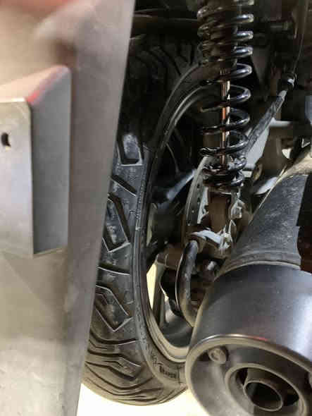 دراجه مال رمبه كفاله عامه
حساس استان
حساس ازدحام
بريك دسك خلفي امامي بلادي 
نقص الجاملغ الأمامي طاك فقط وموجود الجاملغ مالته 
المكان الشعب حي التجار 
***********
السعر 16
