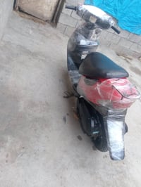 دراجه للبيع حلوه نظيفه جديده كامله نقرا سلف 07858886568