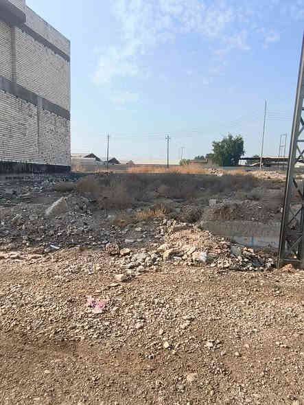 سلام عليكم إخوتي 🌿✨
متوفّرة قطعة أرض سكنية/زراعي سند 25 🏡📄
📍 قرب نادي الفروسية 🐎
📐 المساحة: 120 متر 📏
🏠 الواجهة: 10 متر ↔️
🏞️ النزال: 12 متر ↕️
💰 السعر: 75 مليون 💵
✍️ بيها مجال والمكاتبة مباشر 📝🤝

للتواصل 📞📲
***********

