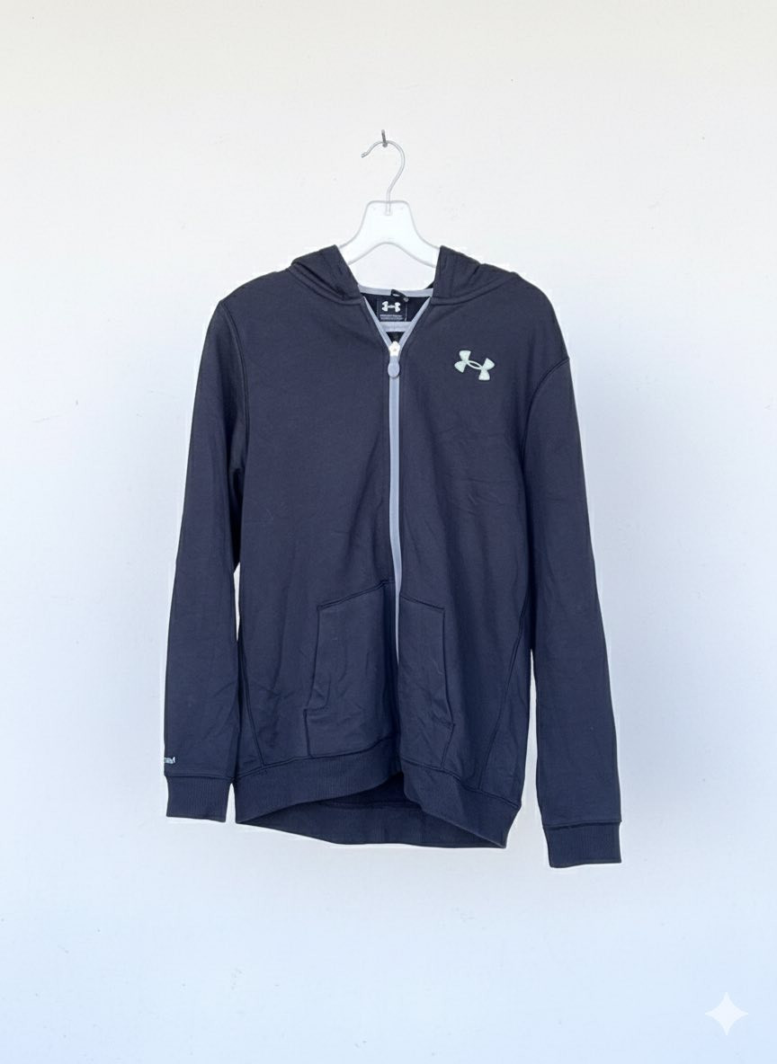 سويتر رجالي نضافةفول  المكان شروين قرية حمادة مكان المحل ماقبل اسواق ايوب  يوجد خدمة توصيل لكافة المناطق ويكون التوصيل داخل شروين مجاناً رقم الهاتف ***********
