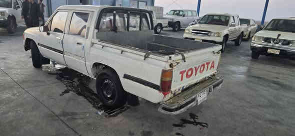 ژ-م***********توێتا پیکاب بۆ فرۆشتن مۆدیل ١٩٨٨گێرو مەکینەی دێرە گێرو مەکینەو ئەکسلی بەشەرت چوار تایەی تازە شانسی بەشەرت ئارمە ئارمەکەی ون بووە کارەبای بەشەرت زۆر توندو تۆڵەو سعر ١٤ گڵاو کەمێ مەجال 
ناونیشان چمچماڵ
