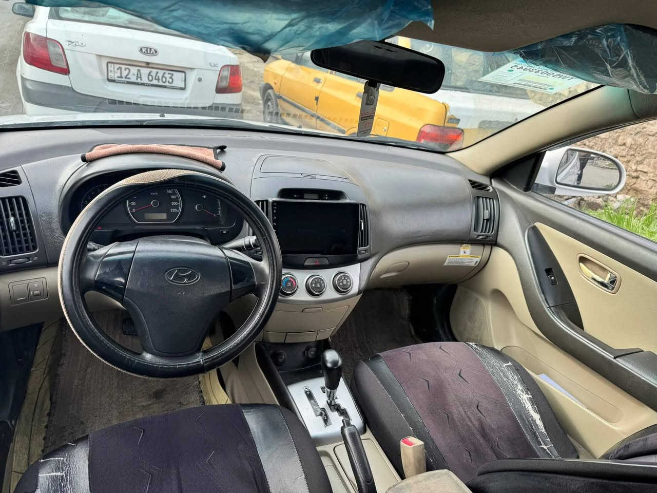 ال انترا موديل 2011
ضرار جاملغ يسار +ال باب يسار +ال بنيد معجون او بيها مكانات بارد
السعر97او بيها مجال قليل
***********
***********
