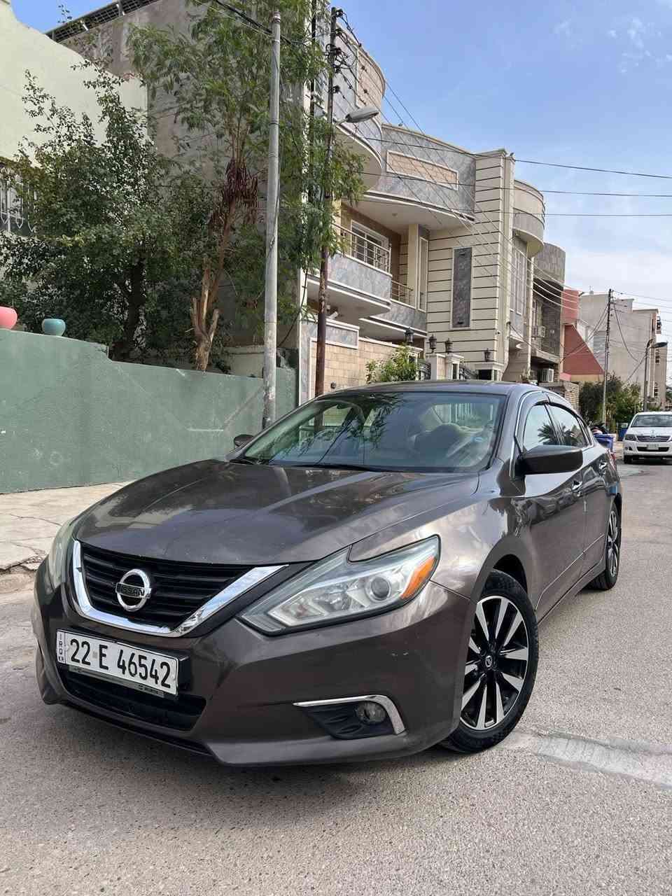 السلام عليكم نيسان التمه مديل 16 حادث جاملغ خلفي يسره بدون يرباك كير السياره مبدل مال مديل واحد وعشرين سونر موجود بل منشور اخون اني مكلف بل نشر  رقم صاحب السياره ‭0771 701 6212‬ السعر 118 وبيه مجال مكان سياره ديالى بعقوبه
