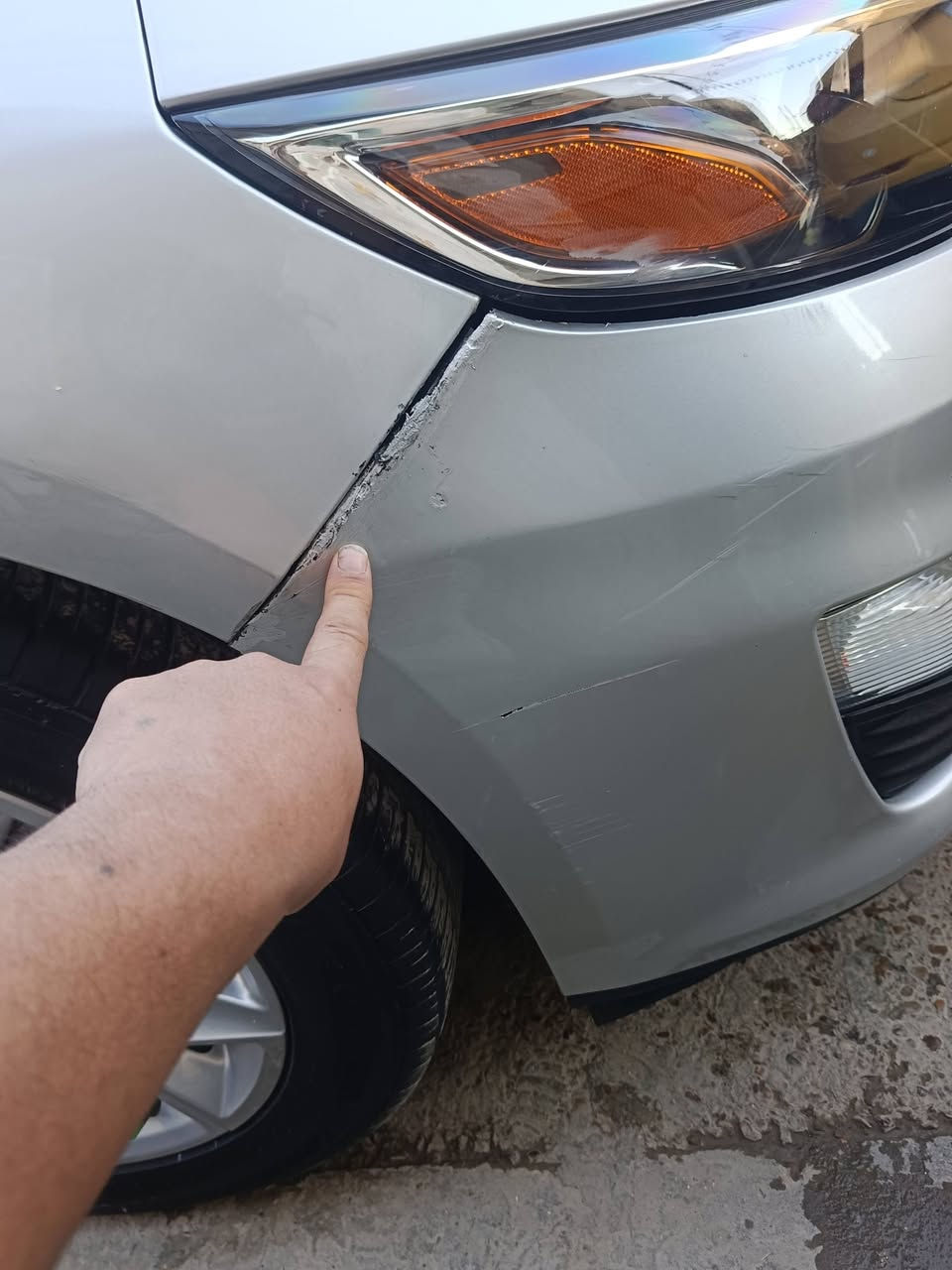 السلام عليكم عندي 22كلين مكفوله من كلشي رقم بغداد انكليزي تحويل مباشر مكاني بغداد  المشتل ماشيه 60 الف لون سلفر مكفوله من الحادث والغرق كفاله كلين كلين كلين ولابرغي مفتر بيها محتاج لغرض العمل والله سياره جامده وقويه اتونس بيها والمواصفات معروفه رقم الموبايل *********** اتصال فقط وبالعافيه ع الصير من نصيبه. السعر قفل من الاخير بدون تعامل 135 ماكو هيج سعر مكفوله
