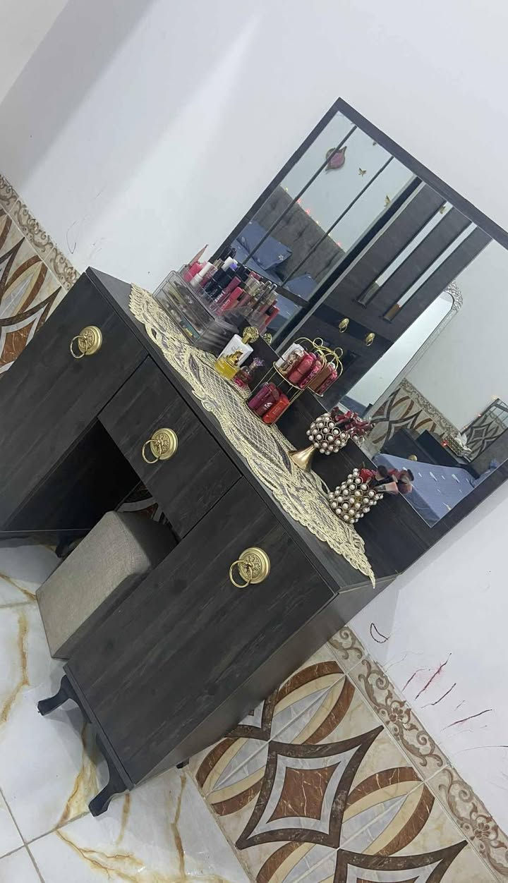 غرفة نوم 8 قطع جديده السعر 550 العنوان زين القوس شارع ابو الفضل


**إذا كنت صاحب هذا الإعلان وتريد حذفه لأي سبب، رجاءا أرسل رسالة إلى الدعم الفني**