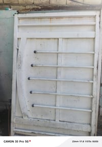 بيع باب معك جرجوبه نظيفه السعر 80 المكان بغداد الاستفسار 07700700231