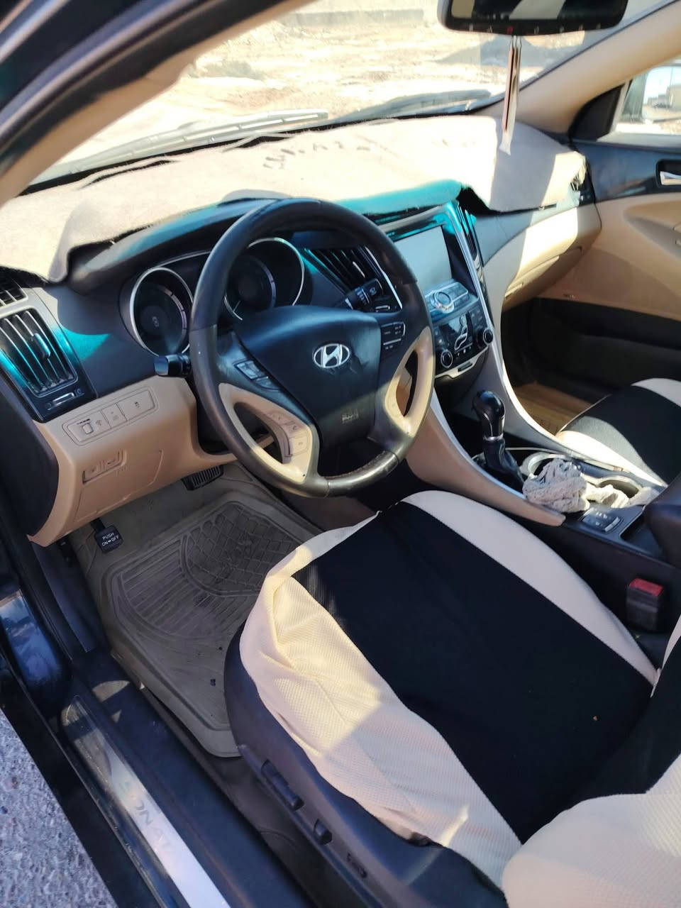 سلام عليكم سياره سوناته موديل ٢٠١٣ محرك ٢٤٠٠ تخم تاير حداديه مكفولات السيارة جاهزه من كلشي مكاني بابل بيه اربع قطع قطع صبغ بدون دواخل لمتت واحد على واحد السعر ٩٢وبيه مجال الشراي الرقم ***********
