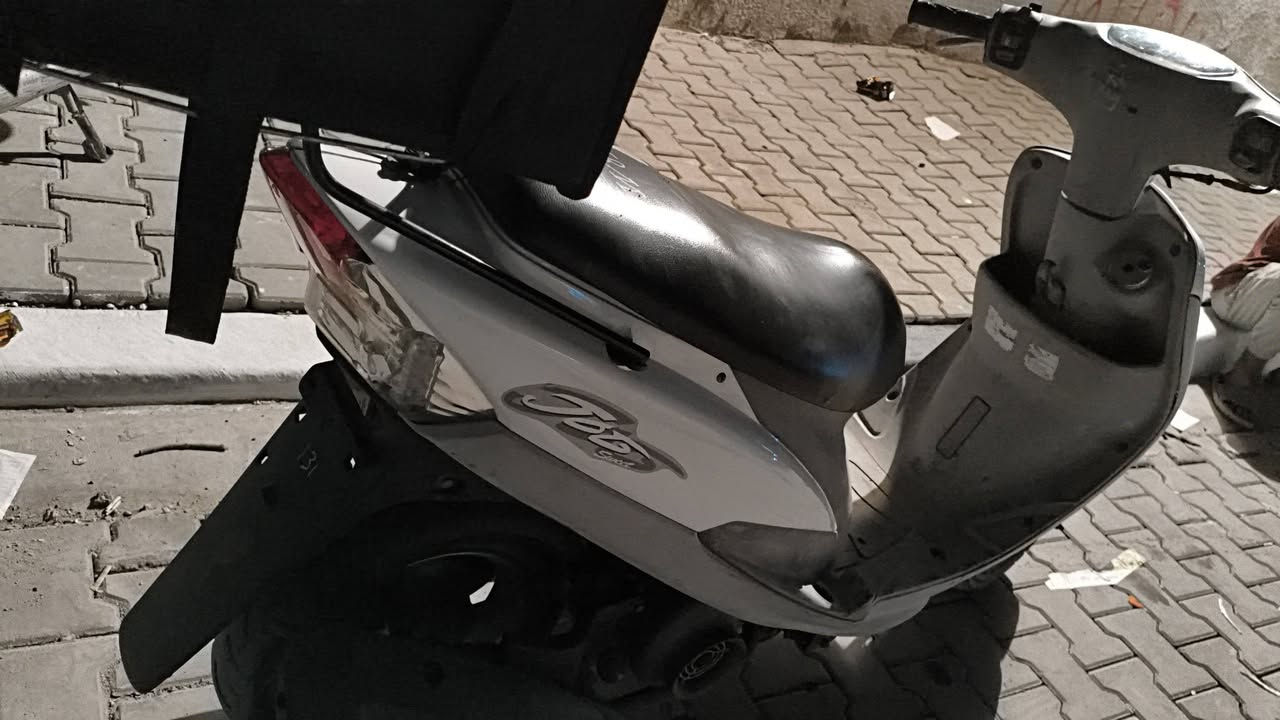 للبيع ماكس قجمه كلهه مختمه نكره سلف كلشي شغال بيهه السعر 625 نهايته 600 دراجه بي خيط تبخير عنواني البصره ***********
