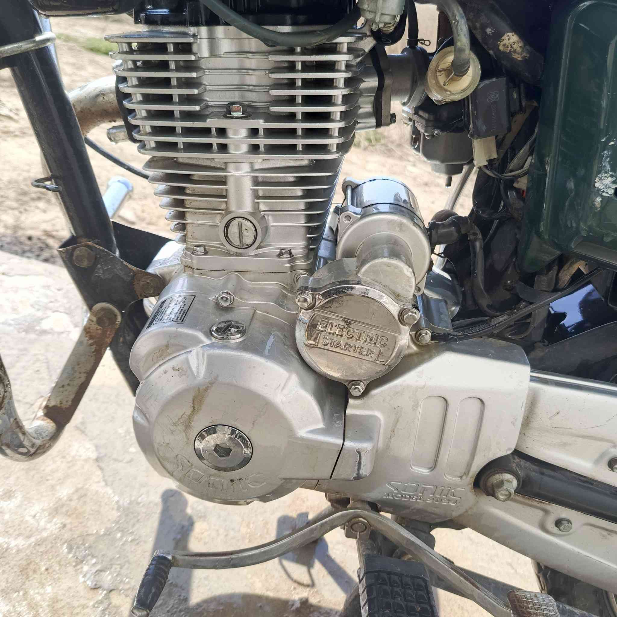 سلام عليكم دراجة سيفان موديل 2024
كهربائيات كاملة محرك مامفتوح  اوراق كاملة نقصهة بس باتري

مكان الخالص ابو تمر سعر 625بيهة مجال(***********)
