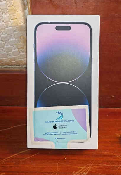 ايفون 14 برؤ ماكس لون بنفسجي ذاكره 256 شرق اوسط عربي ماستر الاصلي بطاريه 88 جهاز كفاله عامه من كلشي مع شاحنه اصليه السعر 900 وبيه مجال رقمي ***********
