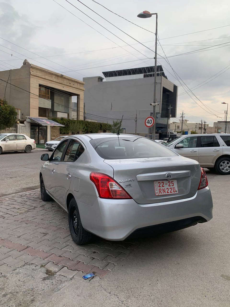 نیسان سەنی 
م / 2024 مستعمل دبی 
ڕۆیشتن / ٥٠ هەزار کم 
ژمارە کاتی ۳۰ ڕۆژ ماوە
بێ سبوغ ، جەمپێکی پشتی 
هەیە ، کەمەک ناو سندوق 
نیو چاملغی پشتی تەعدیلە 

نرخ   107 وەرەقه
*********** واتس ئەپ📞 أربيل, العراق
