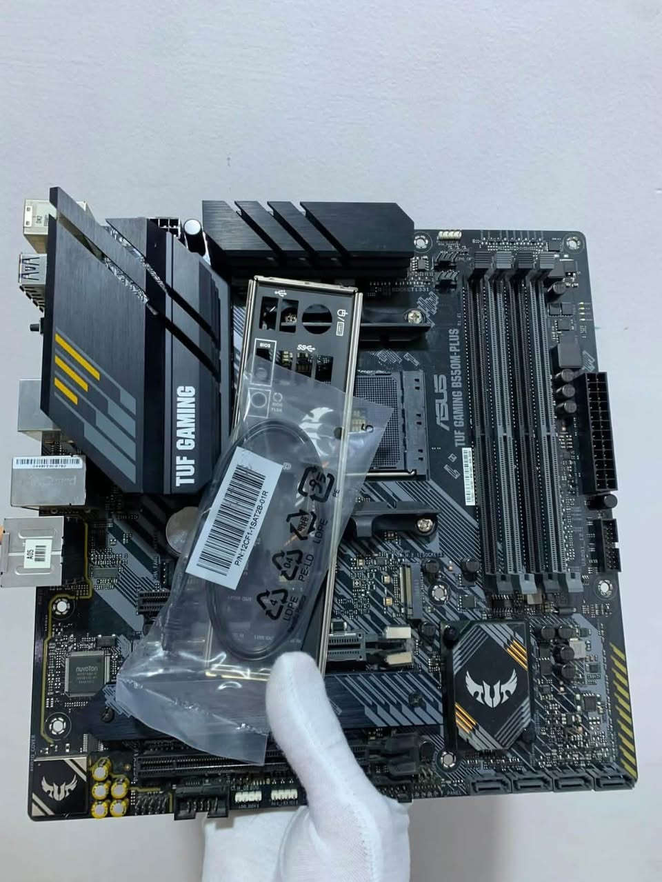 يالله 
السلام عليكم 
للبيع شباب كلهن شغالات 100‎%‎
بورد B550 asus tuf gaming M RGP (160الف)
هاردات سامسونك ثنين  500 *2 جدد استخدام اقل الشهر  الواحد (75الف) هيلث god
باور سبلاي 500 واط ثرمليتك RGP (50الف)
كيس نضافه 100‎%‎ هوه ومراوحه وجامته ب(65الف) 
كارت RX 580 8g جديد ويا كارتون ب (90الف)

الاسعار ثابته بدون عموله شبابنه الطيبه ❤️
(ردت اكمل التجميعه وما صارتلي القسمه كلشي بسعره واقل من سعره جاي ابيع)

ماعجبك السعر تكدر تعبره وشكراً

ادمن🤍 النجف, العراق


**إذا كنت صاحب هذا الإعلان وتريد حذفه لأي سبب، رجاءا أرسل رسالة إلى الدعم الفني**