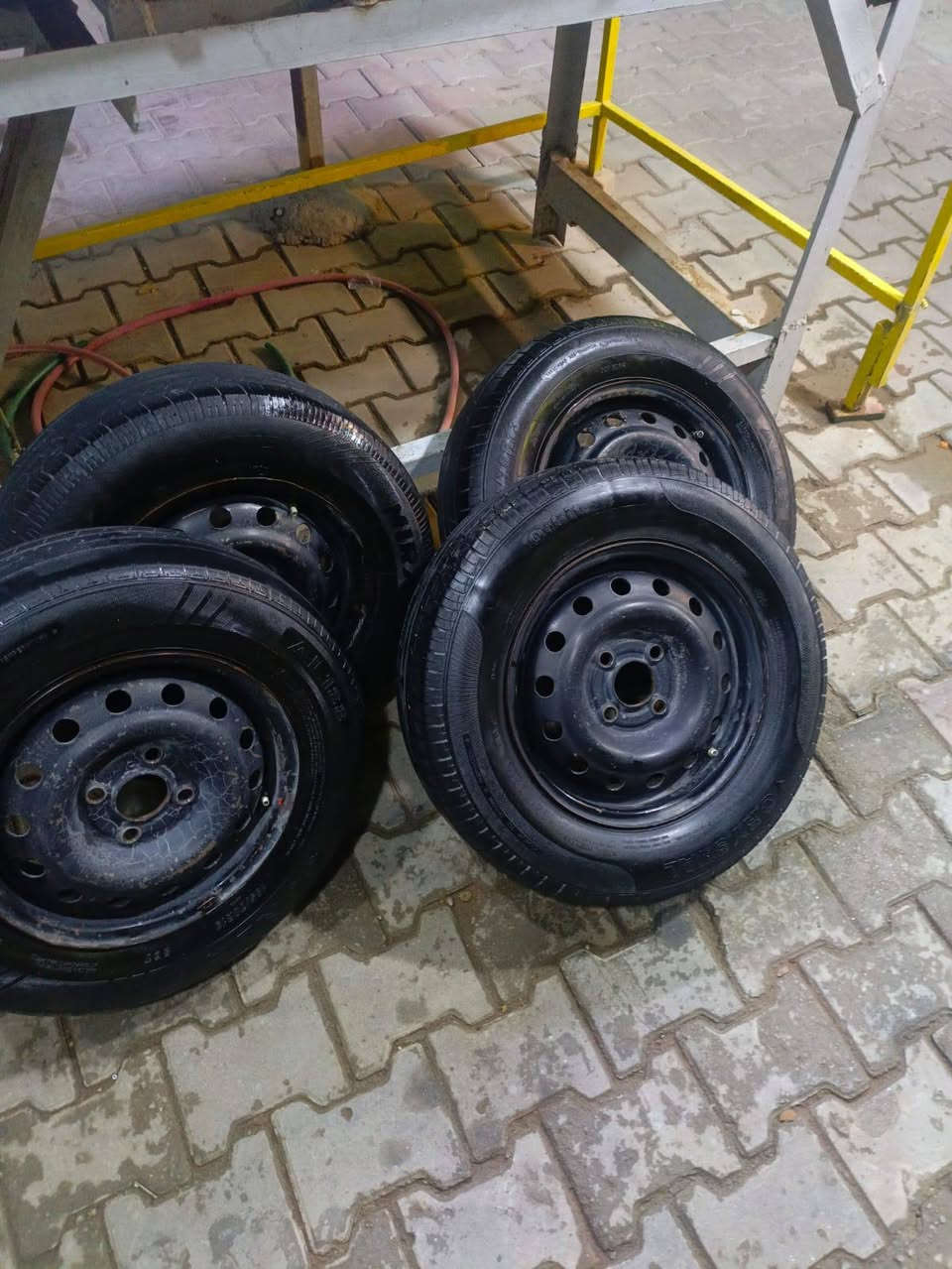 تواير افيو 13 هن ولوياله نظيفات كلش انا ما متواجد بالفيس هذا الرقم 7851445331
كركوك السعر 110


**إذا كنت صاحب هذا الإعلان وتريد حذفه لأي سبب، رجاءا أرسل رسالة إلى الدعم الفني**