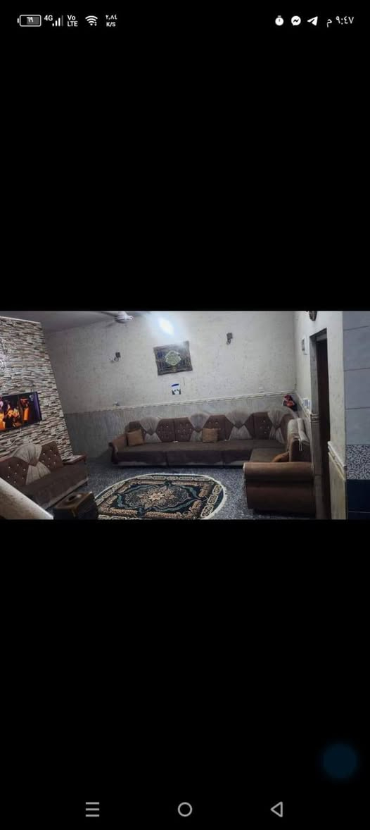 السلام عليكم. دار  طابو صرف طابقين للبيع في منطقة ضباط البلديات قرب الصحفيين مقابل مدرسة زين القوس مساحة 150 واجهة 6 نزال 25 سنة البناء حديث  مسلح يحتوي على أربع غرف نوم  3 كبار وحده صغيرة صحيات بالطابقين مع استقبال 7 متر وگراج عرض الفرع 12 متر  تقريبا السعر 280  وبيه مجال قليل.  ***********  متوفر واتساب.
