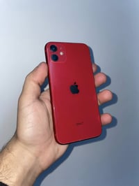 آيفون 11 عادي الذاكرة: 128GB اللون: أحمر  📱 الجهاز شغال وسلس وما بي أي...