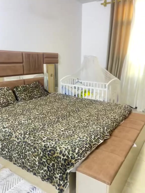 غرفه تركيه خشب ثقيل للبيع 
تتكون من ٩ قطع 
كنتور ٦ ابواب مع ملحق بابين 
جربايه مع دوشك طبي وملحق أسفل الجربايه 
نضيفه مابيه اي كسر فقط يدات وموجودات احنه نشدهن 
السعر على الخاص


**إذا كنت صاحب هذا الإعلان وتريد حذفه لأي سبب، رجاءا أرسل رسالة إلى الدعم الفني**