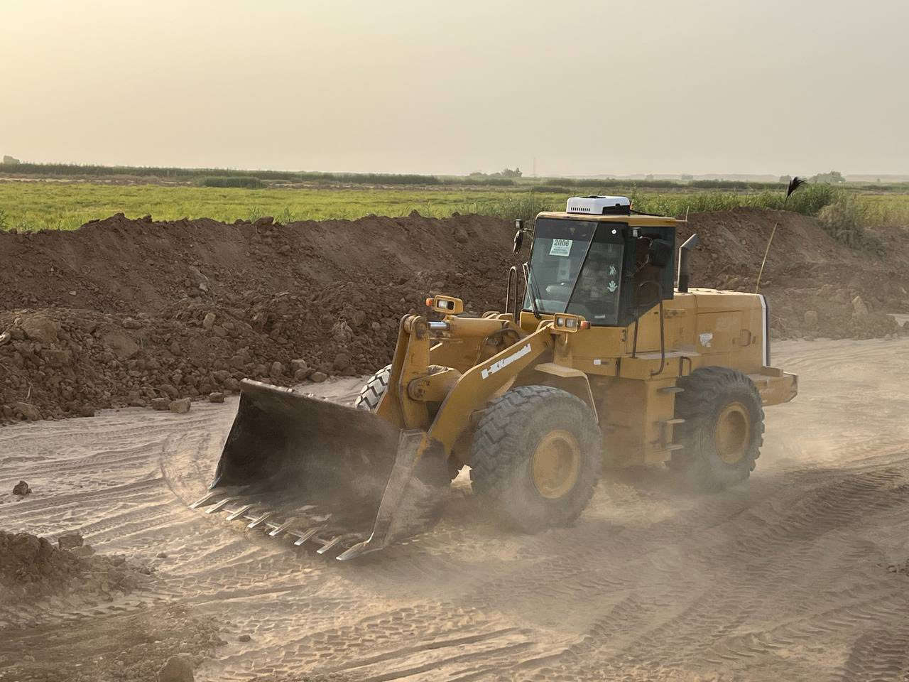 البیع
حجم 80 zv 
مودیل 2005 
تايرات جديد
منفیس بصرا
12 الف ساعات
قترە سبغ مابی
شفل جاهز
***********
