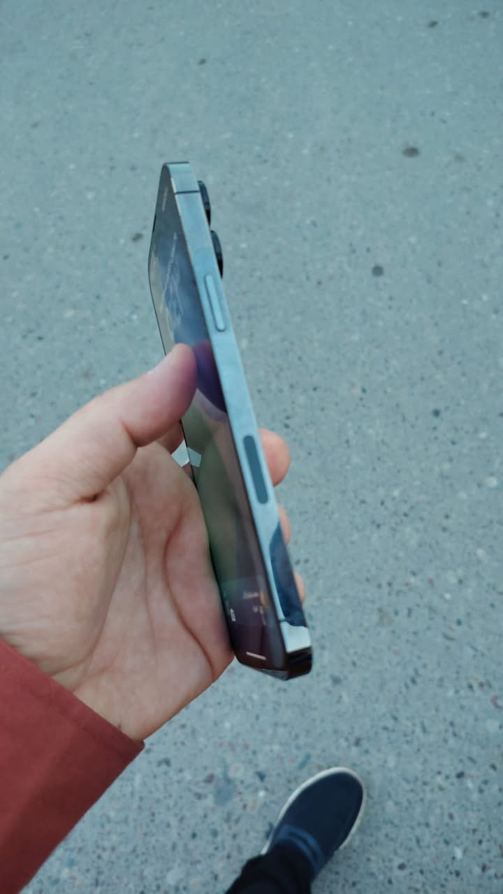 ايفون 13 برو ماكس 256 كيكا
بطاريه ٩٢ جهاز نظافه ١٠٠٪؜    للمراوسه ويا ايفون فقط 

***********
