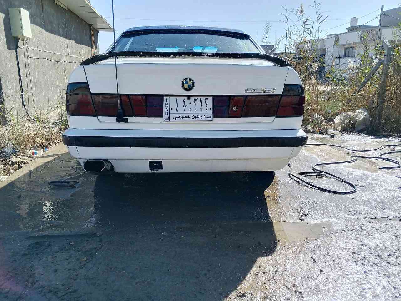 سلام عليكم 525مسكر تك فانوص 28مكينه كير اكسل حداديه تخم تاير تبريد ثلج كهربائيات كلها شغاله ريمونت شغال فتحه شغاله سنتر لوك شغال سياره ماناقصها غير تصفر الكاردن بي رجه قليله من تمشي 60وراها طبيعية بجم عريض موديل 93مسجله 91 بيها طخه بل جاملغ الامامي الأيمن بدون شاصي سنويه مشروع وطني تحويل مباشر كيجاتها كلها شغاله بيع أو مراوس شعندك نزل مكاني أبو غريب قرب مطار بغداد سعر 50كورك بي واتساب ***********،،***********
