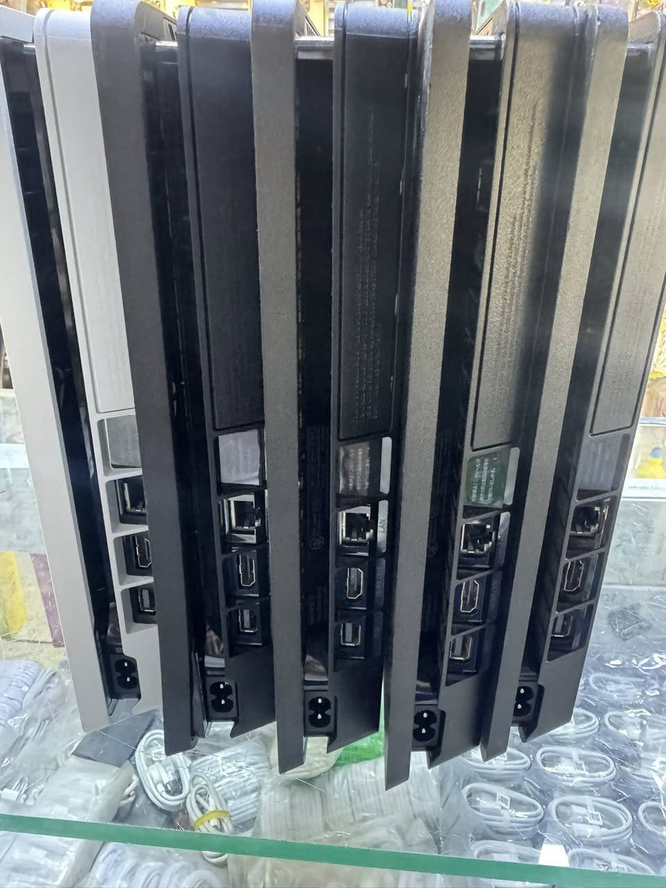 اجهزة فور مهكر نظام 12وً 9
لوك ستيكر ضمان
يجي هارد تيرا و 500
موصل حي نور
***********
