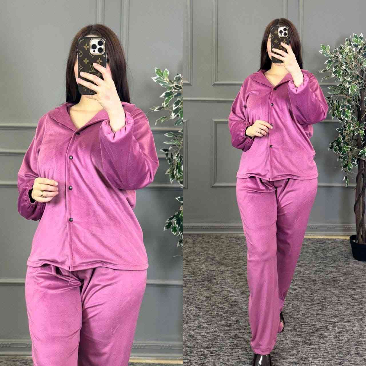 تراكسودات نسائي بناتي _قطني
جودة ممتازة
السعر: ١٠ ألف 
✔️ (ألوان متعددة)
✔️ (مقاسات_L_XL_XXL)
✔️ (توصيل داخل مجمع بسمايه)
الحجز وتساب ***********
