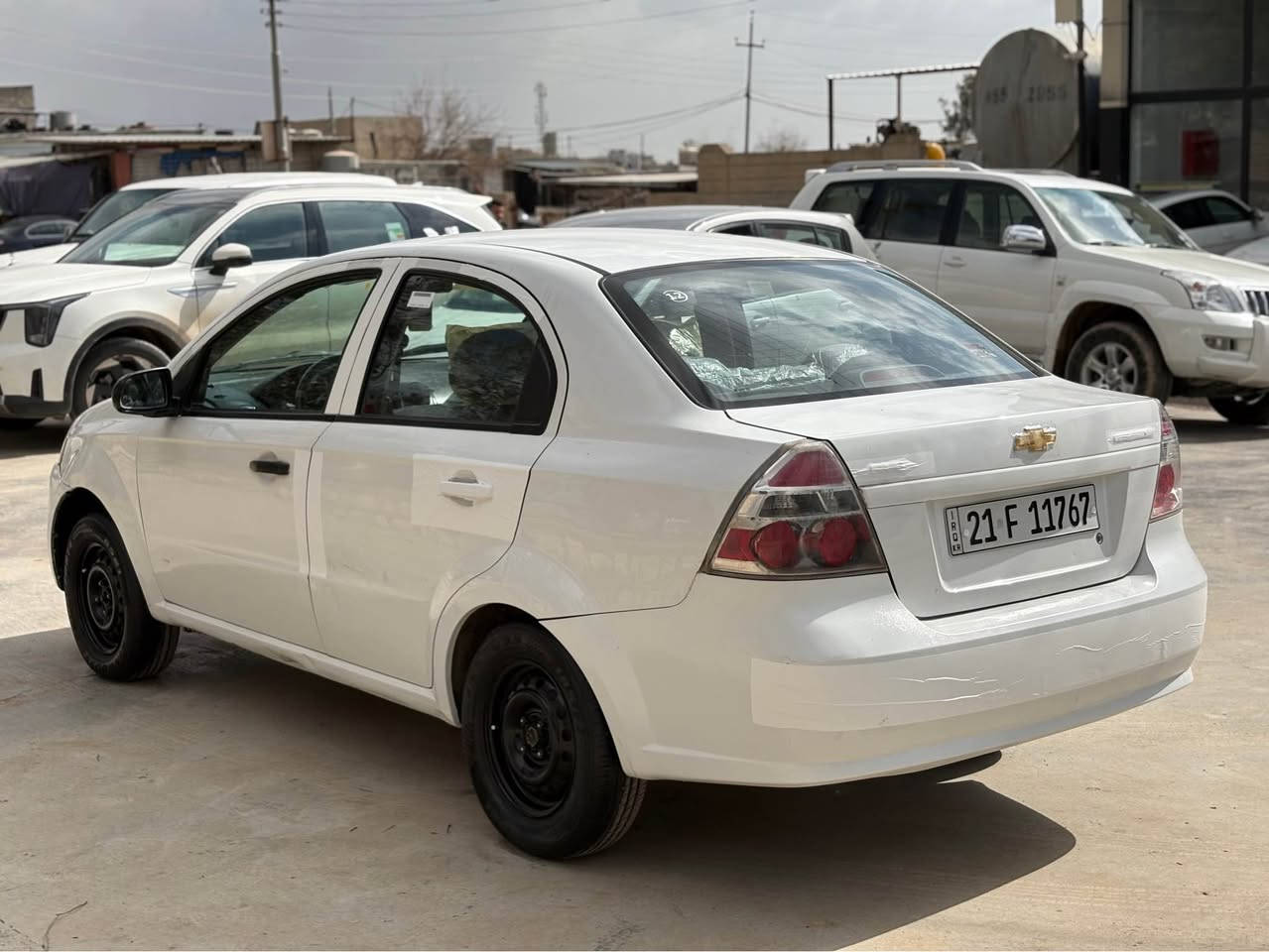 ئەفیۆ ۲٠۱۱ مەکینە گەورە گیر عادی سپی سەیارە تود تۆلە ٤ تاییە نوی لە ژیرە ٦ پارچەی بۆیاغە بی ناوگرتن رەقم و سەنوی نویە 
٥٥$ مەجالیکی کەم
٠۷٥٠٦۳٥۳۱۳۱
٠۷۷۱٦٤٥۳۱۳۱ كويسينجاك, أربيل
