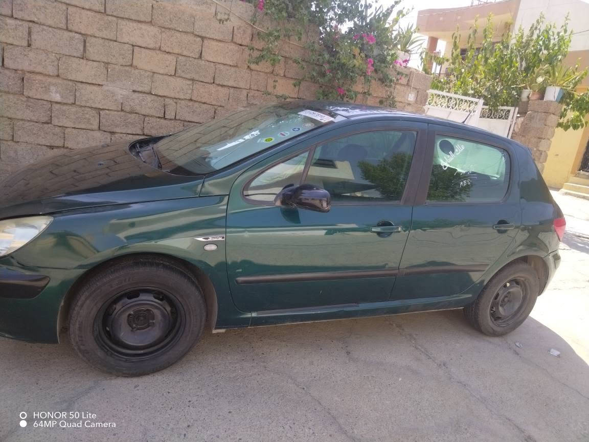 بيجو مودلي 2005.      سيار جاهيزه مابيه اي شي. شرت تحويل.    سيار بيه بونيت سبغ.   مابيه نواقس. سيار حلوه.      مشروع وتني.   سعر 41.  راقم هاتف ***********. خابرني بيه خير انشالله كركوك, العراق
