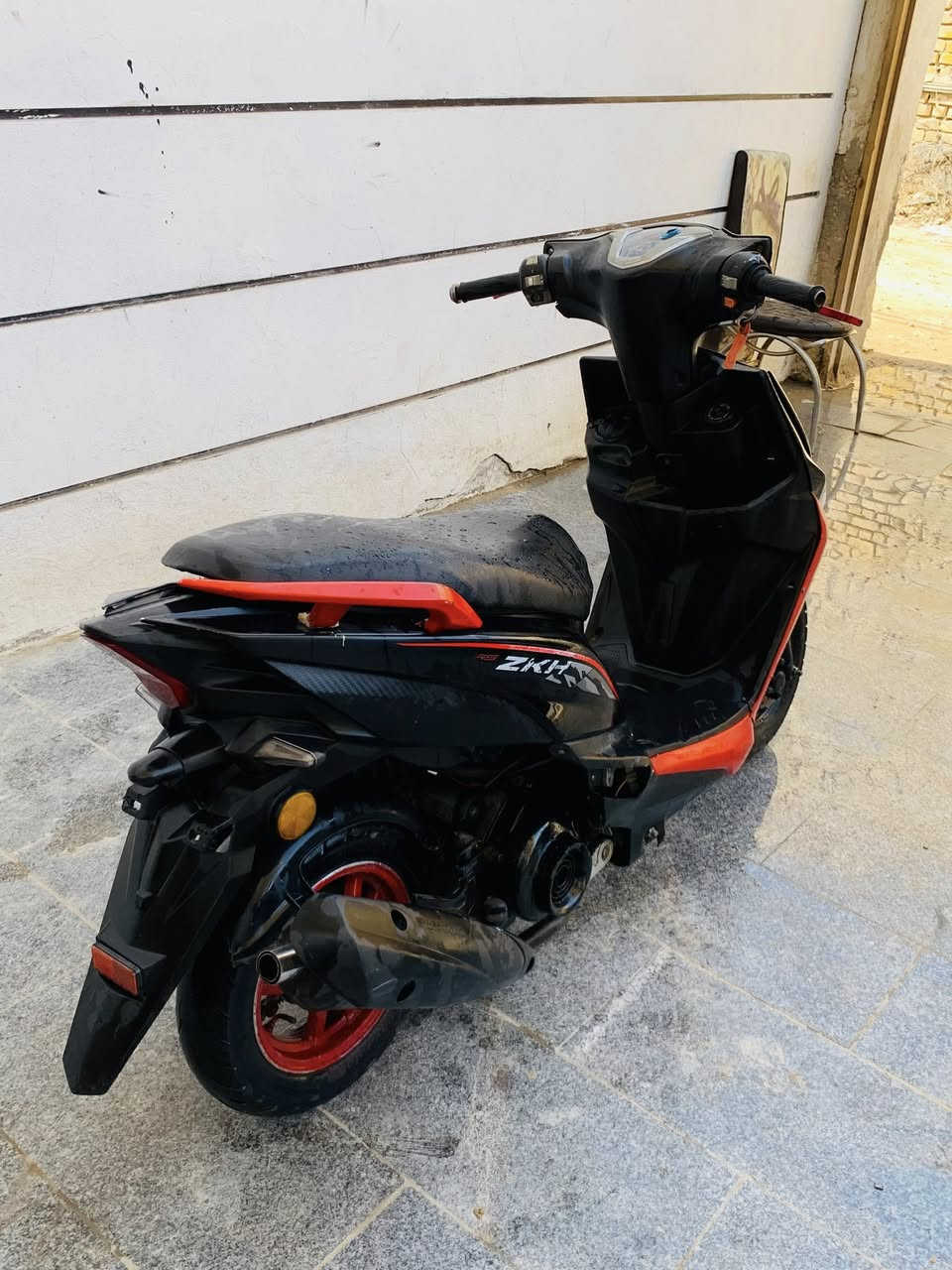 دراجه ماكس حديثه مكينه ياباني نكره سلف كهربائيات كله شغاله تايرات جدد شلعه فول معدل فول بيه تزويد مكينه بلاديه مامفتوحه لايت زنون عالي ناصي سعره ٣٧٥ وبيه مجال قليل وترهم مراوس حسب القناعه مكاني كربلاء الشراي يتصل ***********
