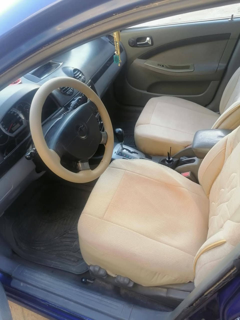 اوبتره مديل 2005 سعر 60 وبيه مجال بصيط  كير ومكينه مصبوغه عام لجماليه فقط تبريد شغال سياره خيرات الله مكاني بابل بكرلي  رقمه بابل انكليزي هذا رقمي بي واتساب ***********
