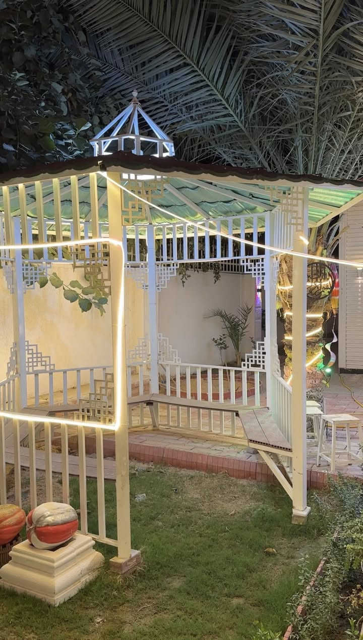 انسب فيلا في كربلاء المقدسة 🔥

فيلا بمساحة 576م 

بناء حديث وتصاميم حديثة 

شركة الساعاتي العقارية 

📍موقع الشركة حي الميلاد مقابل مجمع الدرة 

للاستفسار 
***********
***********
