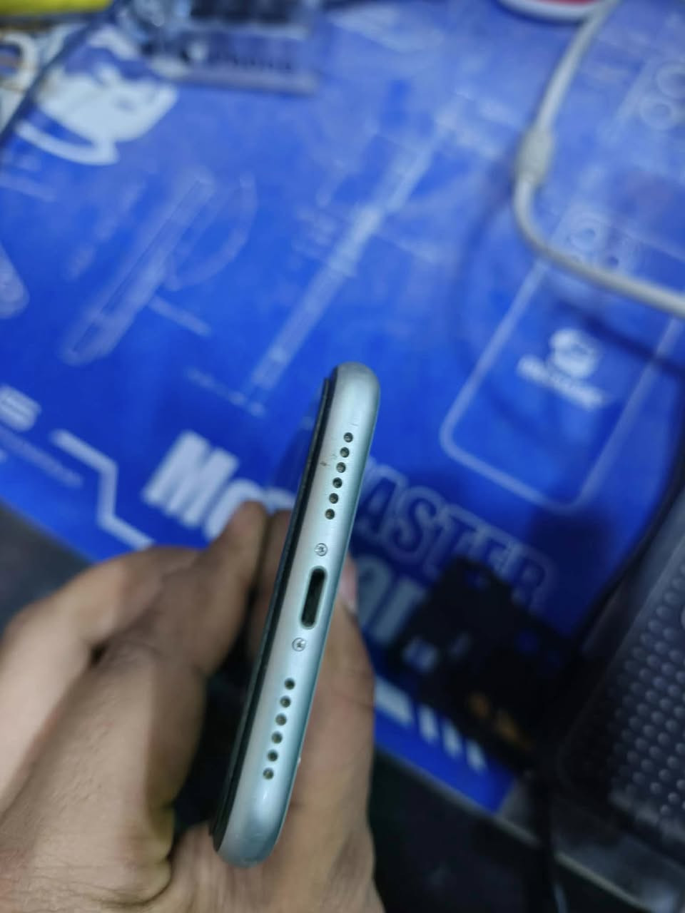 سلام عليكم آيفون ١١عادي
الجهاز كلش  نضيف ما مفتوح شرط 
بطاريه ٧٧ جهاز كلش نضيف
السعر ٢٢٥الف وبي مجال 
لل شراي فقط
مكاني ناصريه سوگ الشيوخ


**إذا كنت صاحب هذا الإعلان وتريد حذفه لأي سبب، رجاءا أرسل رسالة إلى الدعم الفني**