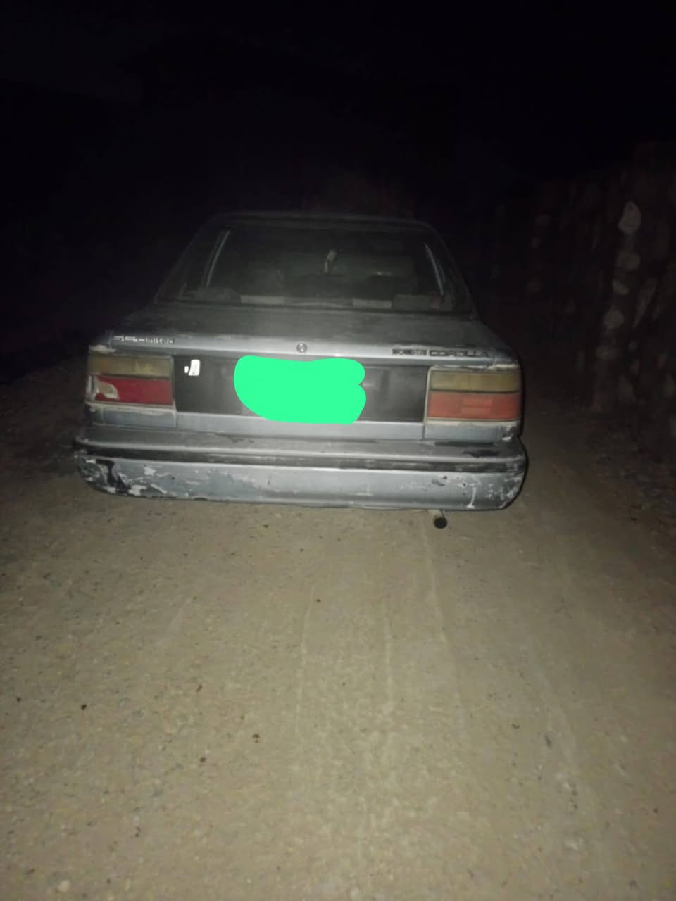 السلام عليكم سياره كورلا رقم بغداد موديل 1990 مجدد الى 31 شرط التحويل سيارة خير من  محرك كير اوتوماتيك ابلادي ايسر تراي وين ماتريد مكاني طريق حمزه شوملي محافظة بابل رقم الهاتف *********** اما الاثير *********** السعر 38 وبيه مجال#@
