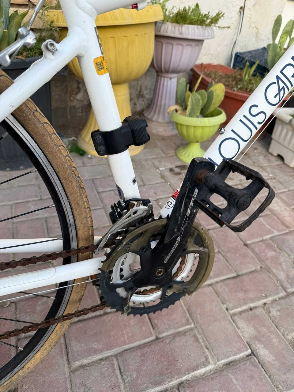 السلام عليكم
دراجة هوائية مارك لويس 🚴‍♀️🚴
بالة حاوية غير مستعمل بلعراق
حجم 28 -c700
المعدن المنيوم نظافة 95‎%‎
المكينة 8/3 ستيل
المجمع شيمانو
السعر 225
عنوان المحل بغداد الحرية الدور

للاستفسار الاتصال ***********
اهلا وسهلا بكم 🌸
