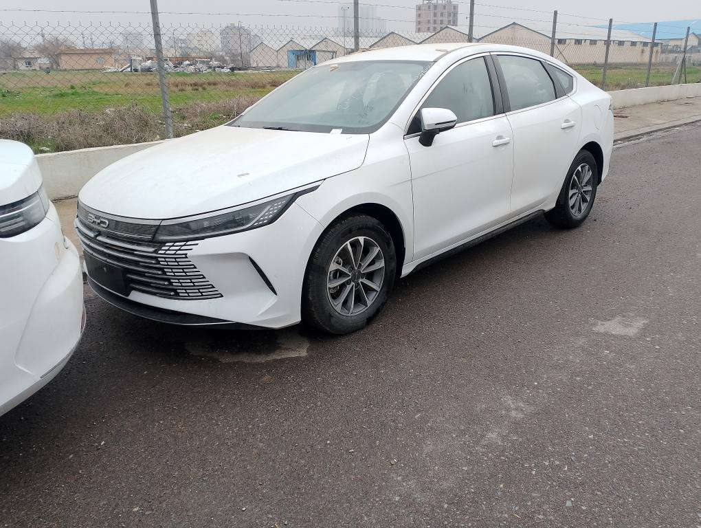 BYD DESTROY 🔥 2025🔥
0KM
ديستروي 2025
سفر كيلومتر
ويل كروم _ناو زةرد
كارت و بصمة 
هةموو شتي خۆی بیلاد لەگەلە
شوين هةولير 
بو سعر پةيوةندي بكة
***********_*********** أربيل, العراق
