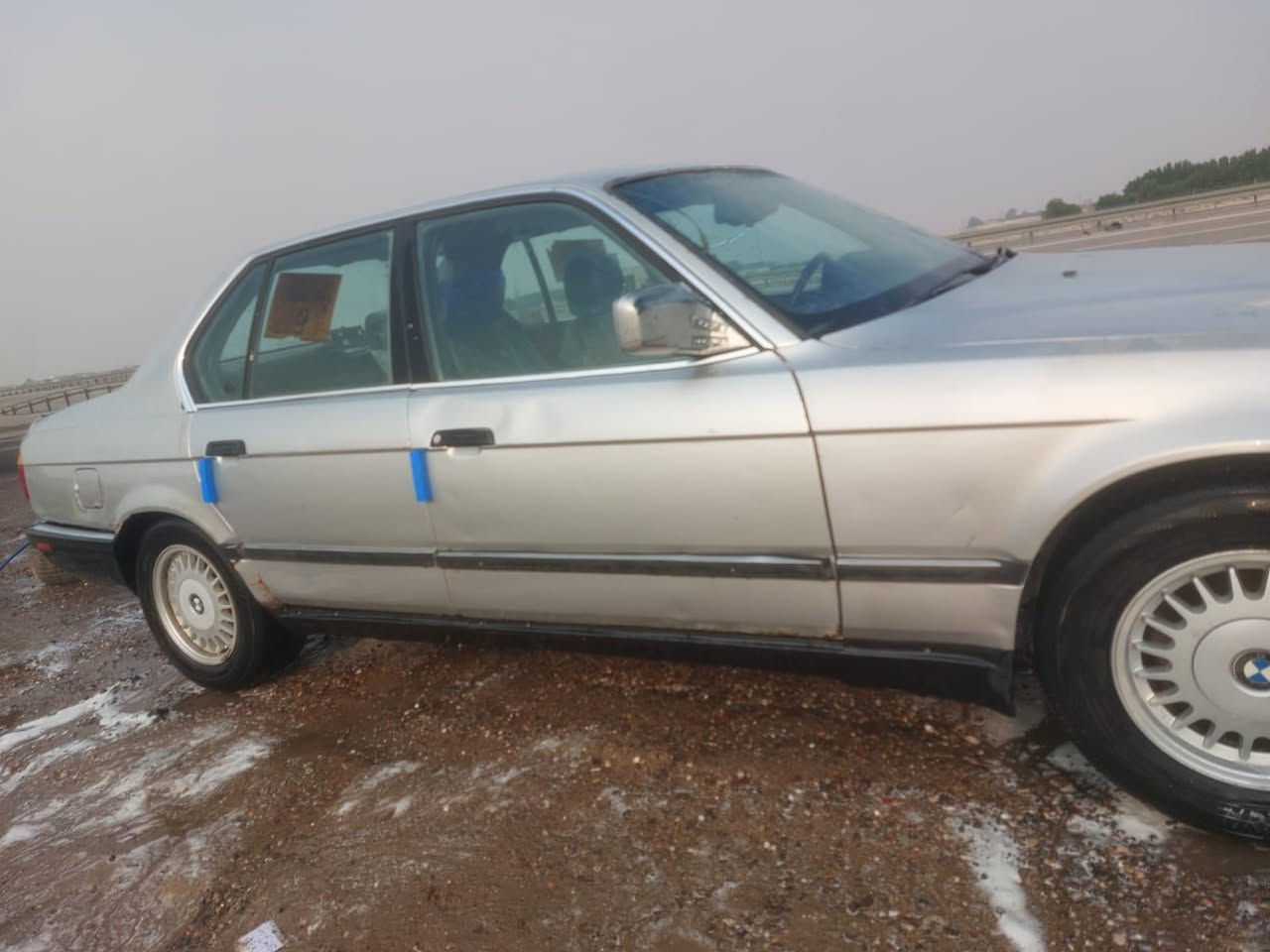 السلام عليكم خوان بي ام ٧٣٥ للبيع رقم بصره ألماني  موديل ٩٢مكانها بصره مكفوله من الصبغ والضربه كير محرك اكسل بالكارتون حداده كلش حلوه غرفه جديده سياره بلاد عظمتها تخبل لايت زنون كهربائياتهاكلها شغاله دعاميه كدام مابيها وسنويتها ضايعه بيها كتاب فقدان كامل حتى من المرور سعر 26 موسعرها بس مستعجل علبيع مداور ثاني يوم 
***********
***********
