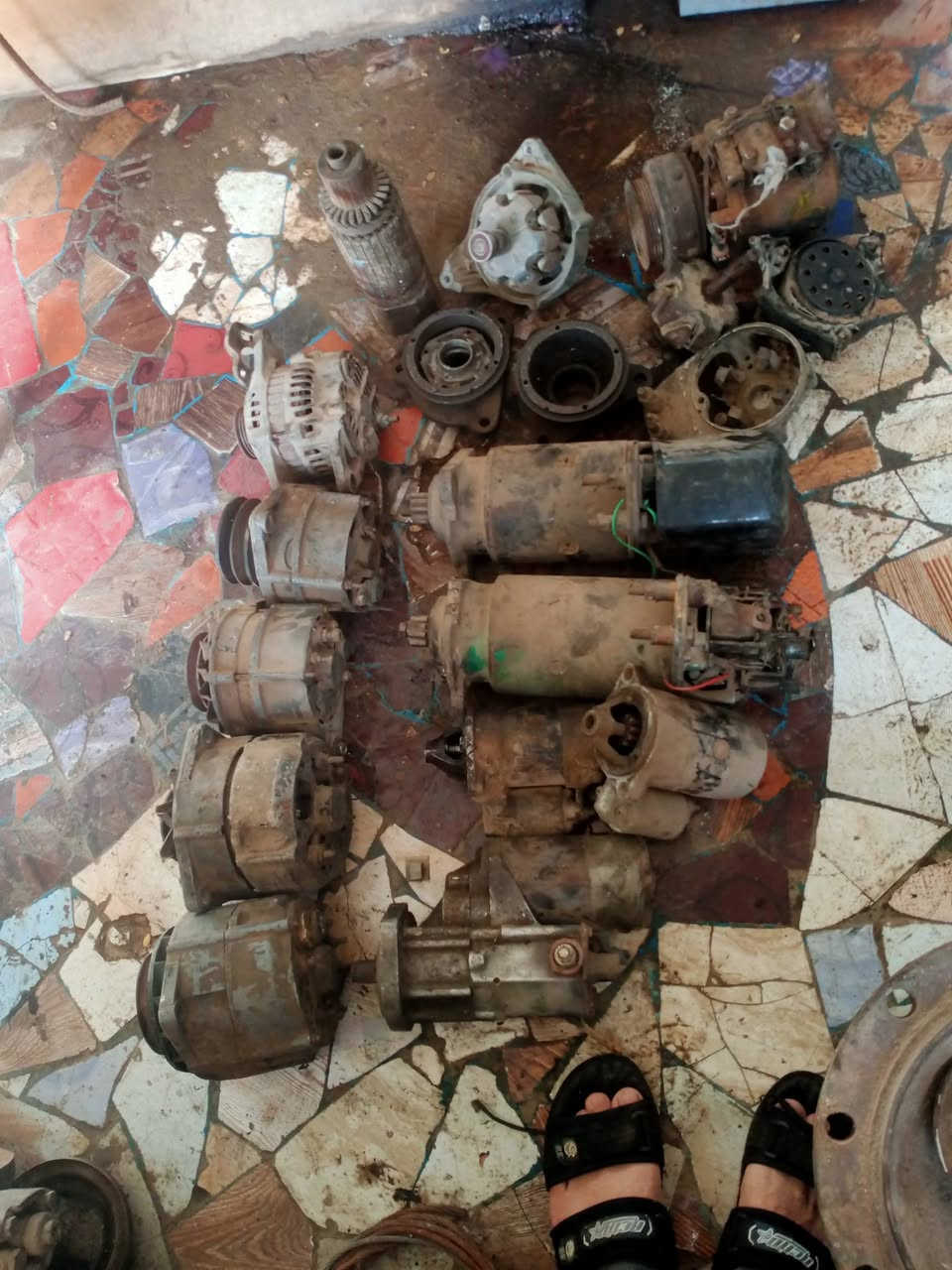 بسم الله الرحمن الرحيم
للبيع للبيع للبيع 
الشغل ده كله للبيع جمله 
علشان بنصفي في المحل
مروشه ودلومهات 
وعصب فتيس مرسيدس
وفي كذا ضفيره مرسيدس ونصر
للبيع للبيع للبيع 
منشأه فاضل وأبو نجم 
01003305065
01023657104


**إذا كنت صاحب هذا الإعلان وتريد حذفه لأي سبب، رجاءا أرسل رسالة إلى الدعم الفني**