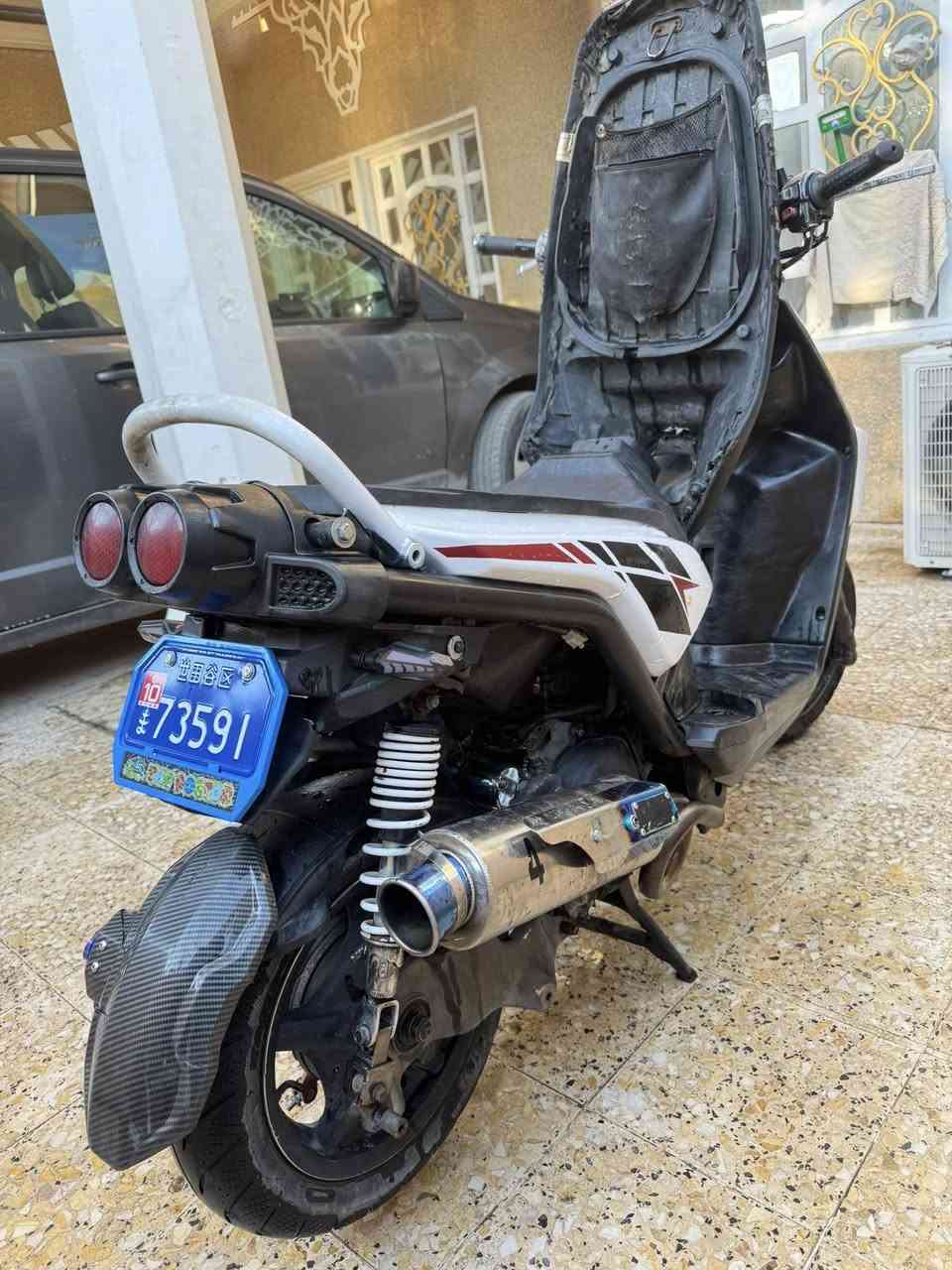 سكنس جبلي دراجه كامله رياضي 
بوشه 58 شلعه تشك الكاع 
صالنصه رياضي حلزونيه 
عارضه ب900 تجي تفحص بيدك أو جيب فيتر وياك 
بيه نقص ستان صفح وشاير فقط
للاستفسار *********** أو واتساب
