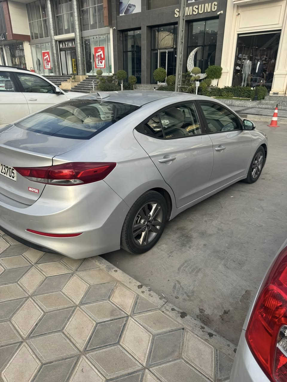 سلام عليكم هونداي النترا وارد امريكي موديل2018 للبيع رقم سليمانية مكاني كركوك
مواصفات SE تحكمات ستيرن كير اوتو 6 نمر AT ECO SPORT NORMAL وضعيات قيادة
الملاحظات/ ضربة سطحي باب سايق تبديل+ قطعتين رش وبيها مكانات صغيرة تعديل بارد
(سنوية يخلص 2029 كوبون بنزين موجود)
( سيارة بدون إيرياك)
السعر 123 بي مجال بسيط
للاستفسار/***********@
