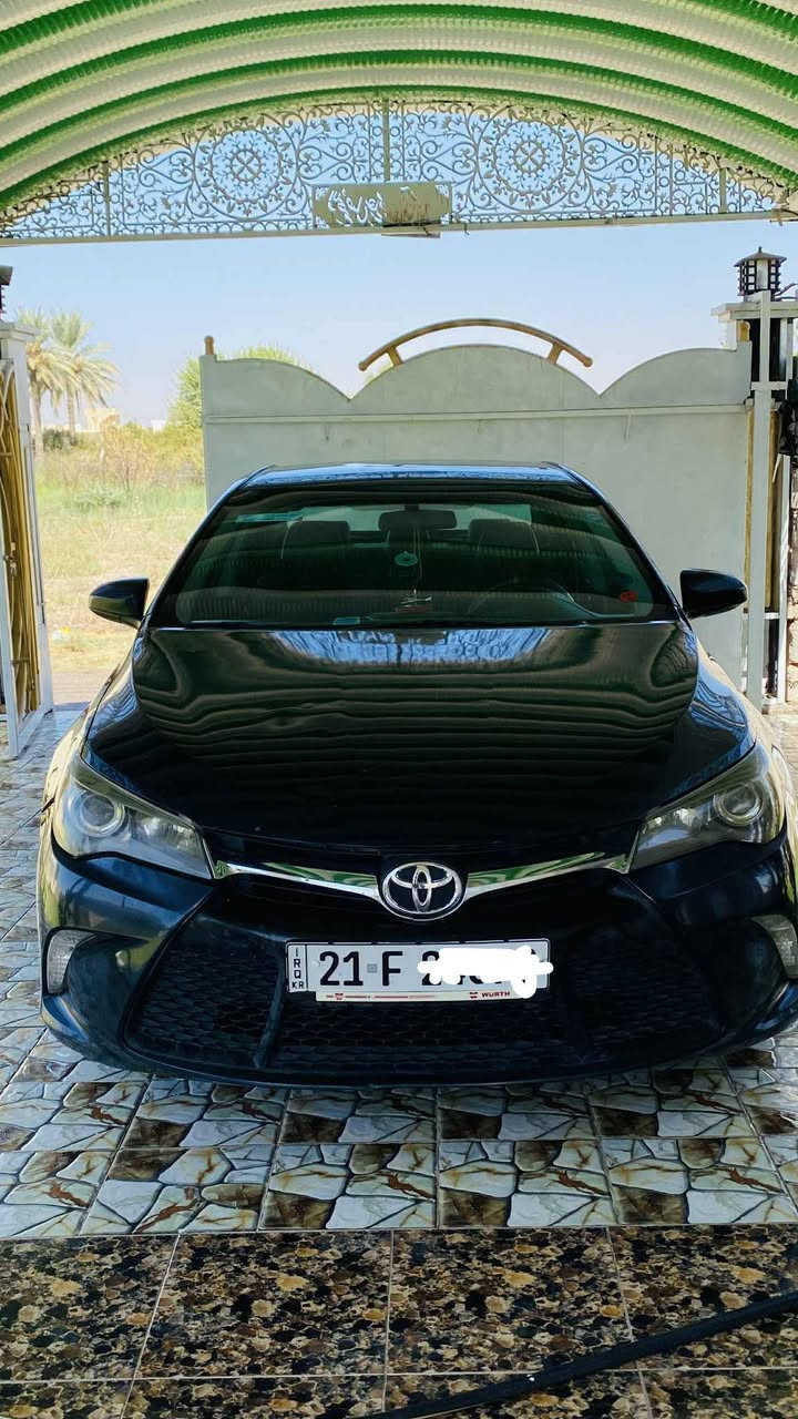 السلام عليكم للبيع او مراوس حسب القناعة كامري 16 امريكي لون نيلي مميز رقم سليمانية بسمي سنوية لل 28 تحويل مباشر حادثها من امريكا بنيد نفسة معدل ومصبوغ بدون اي دواخل محرك 2400 المرغوب كير شرط بلاد  مواصفات ال se معروفة مقاعد جلد وكهرباء  تحكم ستيرن جهتين كامرة مانع انزلاق ونحدار نظام فرامل  ABS مثبت سرعه شفتات ستيرن السعر 150 وبيها مجال للشراي الجاد مكاني ديالى الخالص *********** متواجد عل وتساب اتصل وبالخدمة 
‬
