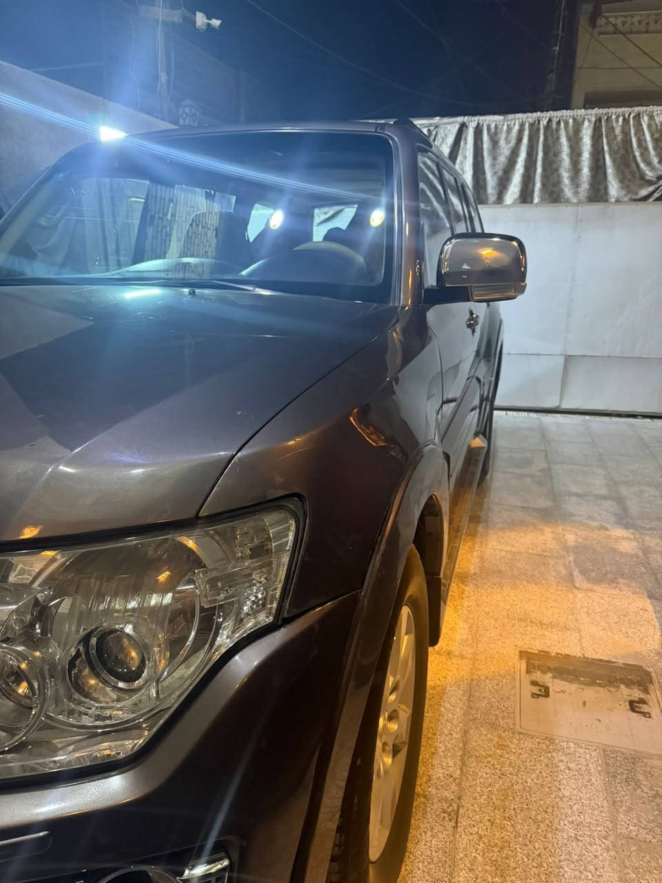 السلام عليكم 
باجيرو حبتور
موديل ٢٠١٥
اللون جوزي
الماشي ١٠٣
محرك٣٥٠٠
سياره مقفوله من كل نواحي ماعده قطعتين صبغ
سياره بسمي رقم بغداد رجا رجا تحويل مباشر
السعر ١٦٥
بغداد بلديات 
***********
سياره جاهزه من كلشي
