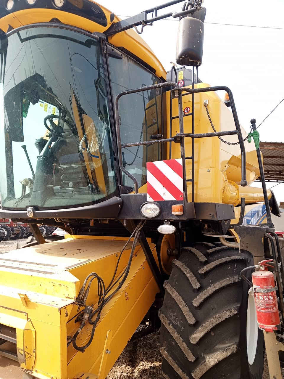 للبيع حاصوده موديل ٢١ /٥ بلام دبل درام عاده ٢٢٠٠/حجم ٥٠/٧٠ / ***********
