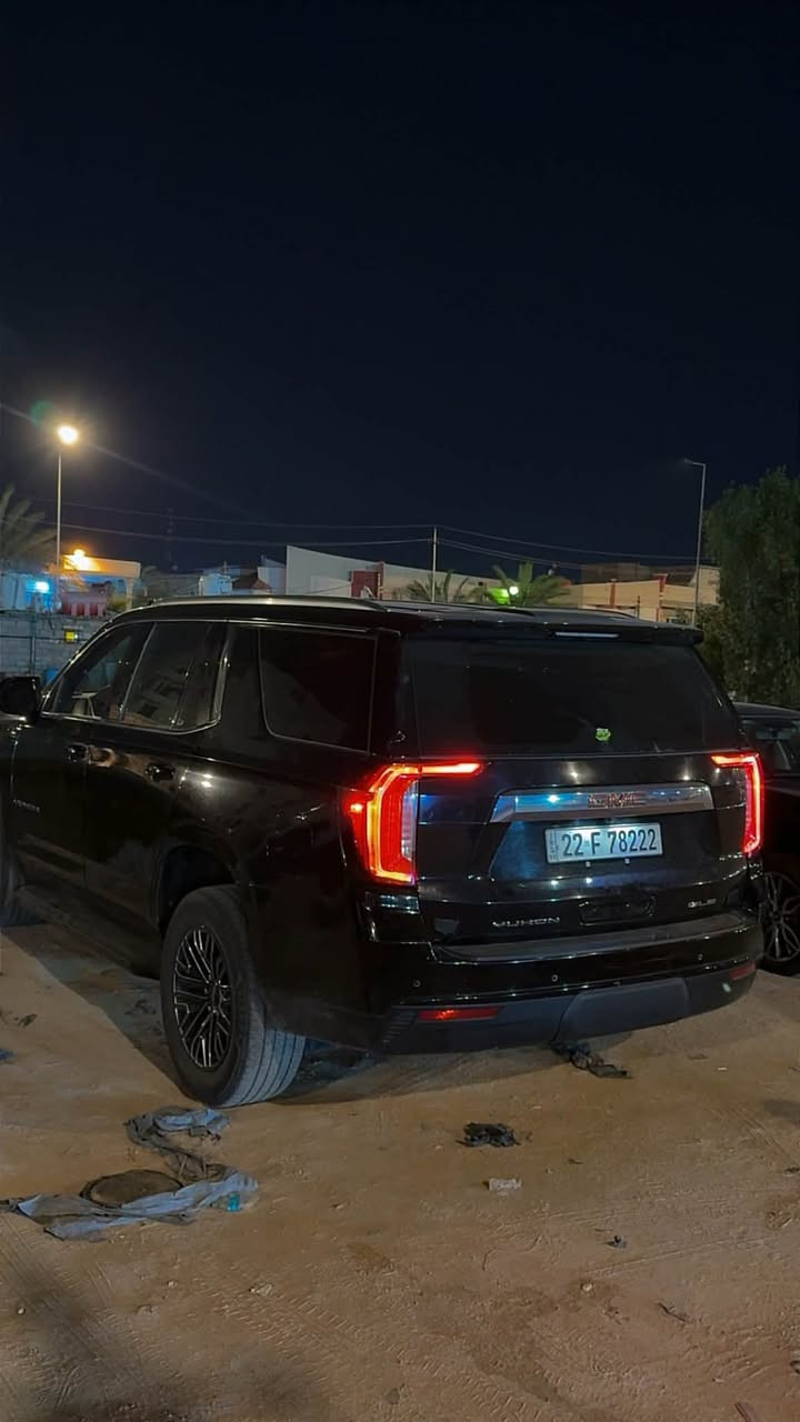 جي ام سي يوكون 2022)خليجيه كلين  تايتل SLE السيارة مغلفة من بره ومن جوا العلوان البصرة ***********
