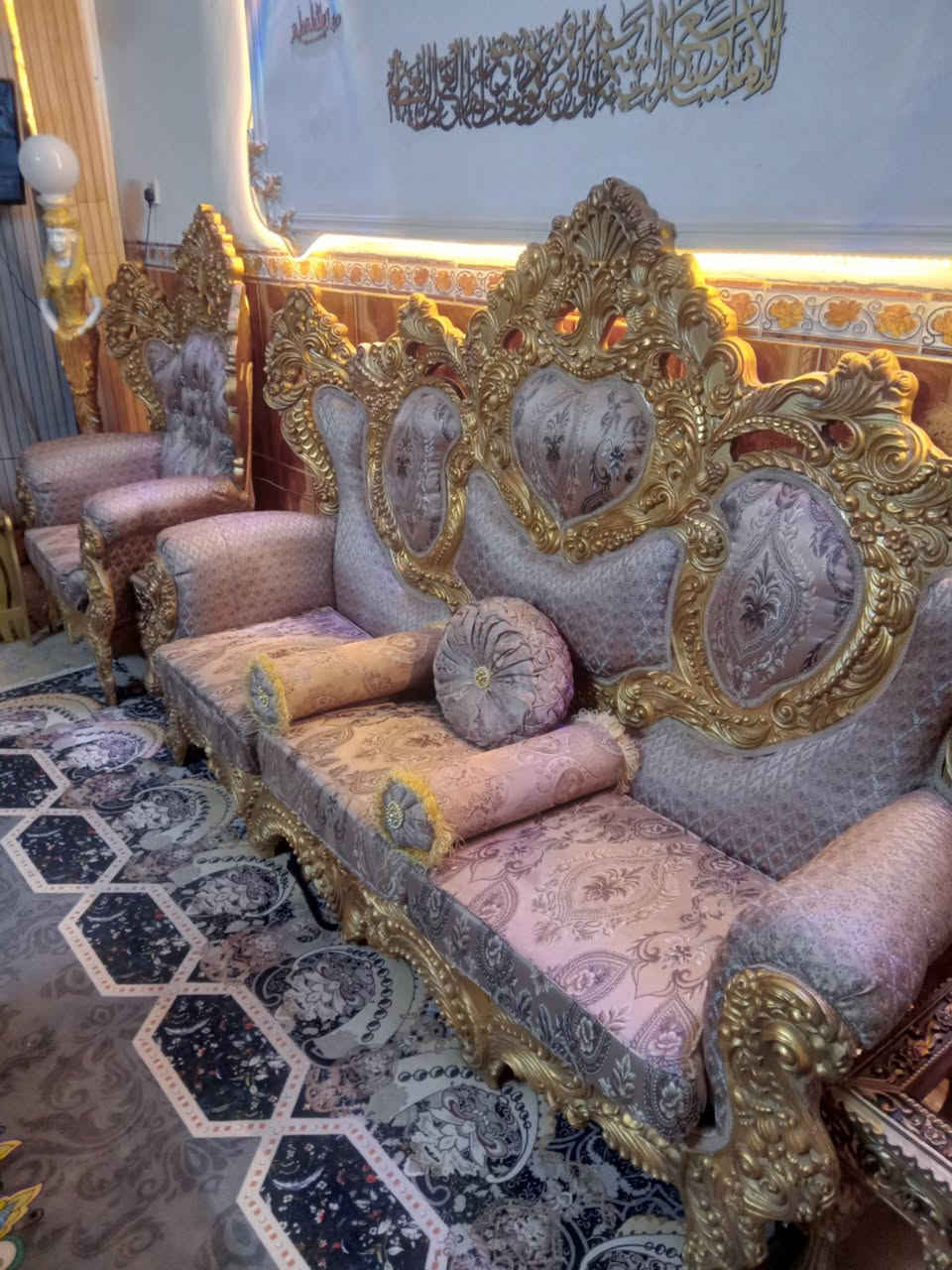 تخم ملكي تكمه عشر مقاعد من النوع الثقيل تخم مال جناي تخم فول مصري وياه طبلات عدد ٥ سعر ٧٠٠ بي مجال عنوان شعله


**إذا كنت صاحب هذا الإعلان وتريد حذفه لأي سبب، رجاءا أرسل رسالة إلى الدعم الفني**