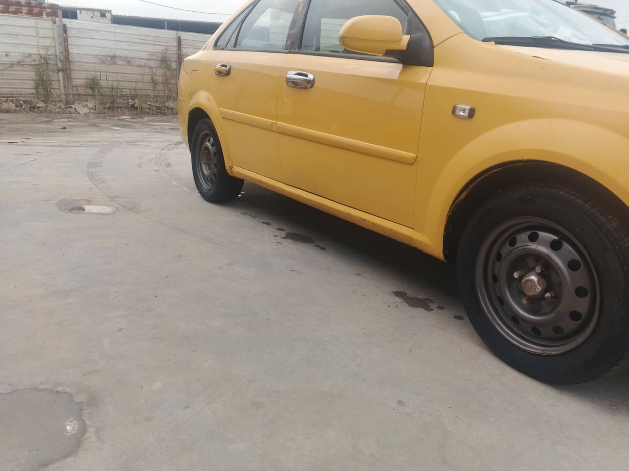 سلام عليكم اللبيع اوبتره موديل 2012
مكينه وكير باكيت شرط طخم تايرات جديده 
مكينه الا تنقص ولا تبخر شرط 
حداديه باكيت شرط 
مكفول كفاله عامه من ضربه 
سياره جاهزه كل نقص ما بيها 
كهربائيات كله شقاله 
راعيه متوفي بيع هل موجود 
سعر 30 وبيها مجال 
مكان ناصرية قضاء الإصلاح رقم ‏‪0784 949 0770‬‏
