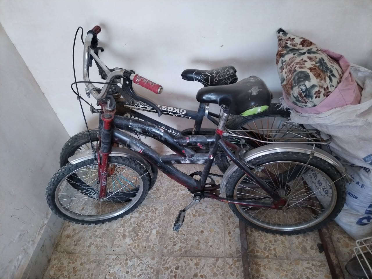 سلام عليكم غراض منزلي لبيع ***********
