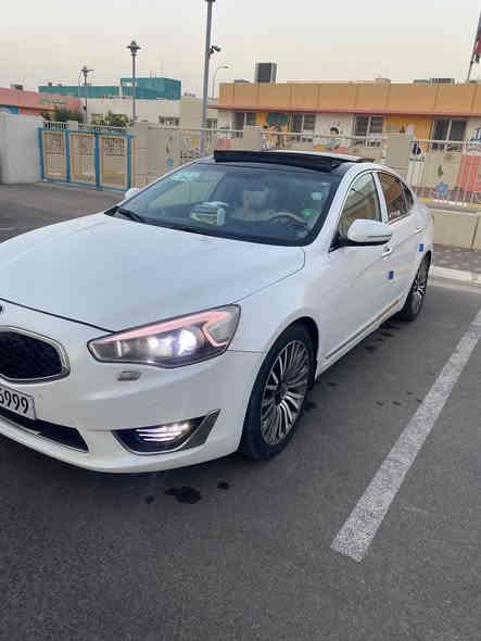 السلام عليكم كيا كادنزا خليجي موديل 13 شكل 14 رقم اربيل مميز سنويه وهزه جديده تحويل ثاني يوم السياره ما نقصها برغي جاهزه اي نقص مابيها فول مواصفات واحد على واحد بيها أربع قطع صبغ بدون اي ضرار اي داخل مابيها بدون ايرباك كير مكينا مكفولات برغي ما مفتوح بيهن السعر مناسب  123 مستعجل على البيع العنوان بغداد رقم الهاتف ***********
