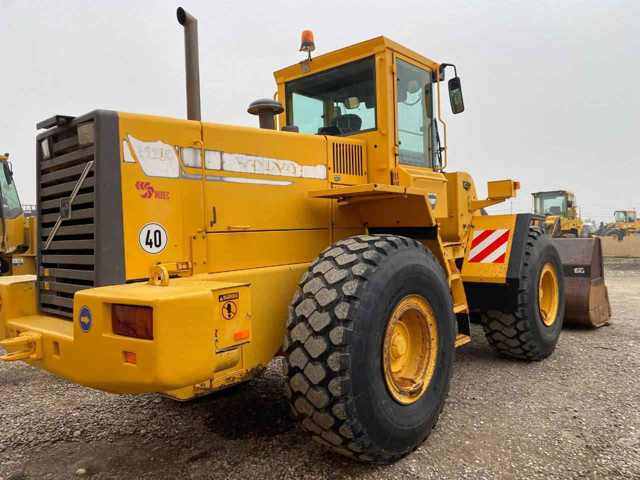 عنوان الشفل (  اربيل اسكي كلك قضاء خبات معرض قنديل مقابيل معارض السيارات الصغيره يم حجي شهاب ابو ماهر الحياني ...)
دخول بصره ميناء ام قصر
حجم 120
موديل 1999
ما مشتغل بالعراق نهائيا.ً
شفل جاهز للعمل بدون صبغ
تايرات جدد
كير محرك كله شرط
رقم الهاتف
***********
